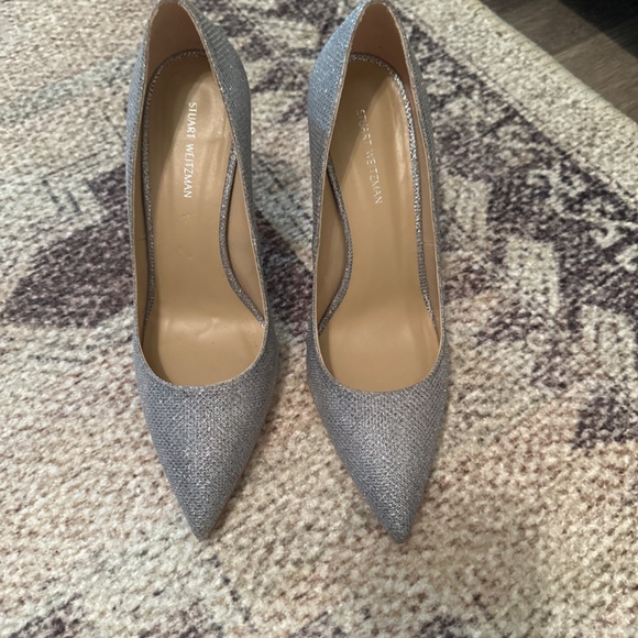 Stuart  Weitzman - Picture 2 of 3